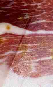 MANCHAS EN EL JAMON IBERICO
